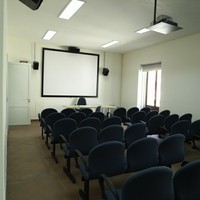 la sala audiovisivi