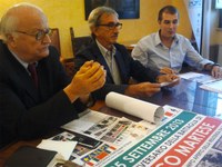 Nella foto (da sinistra): il senatore Franchi, il presidente del Consiglio, Martino e Mirko De Berardinis