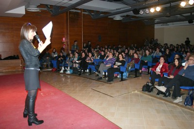 Guendalina-Di-Sabatino introduce l'evento