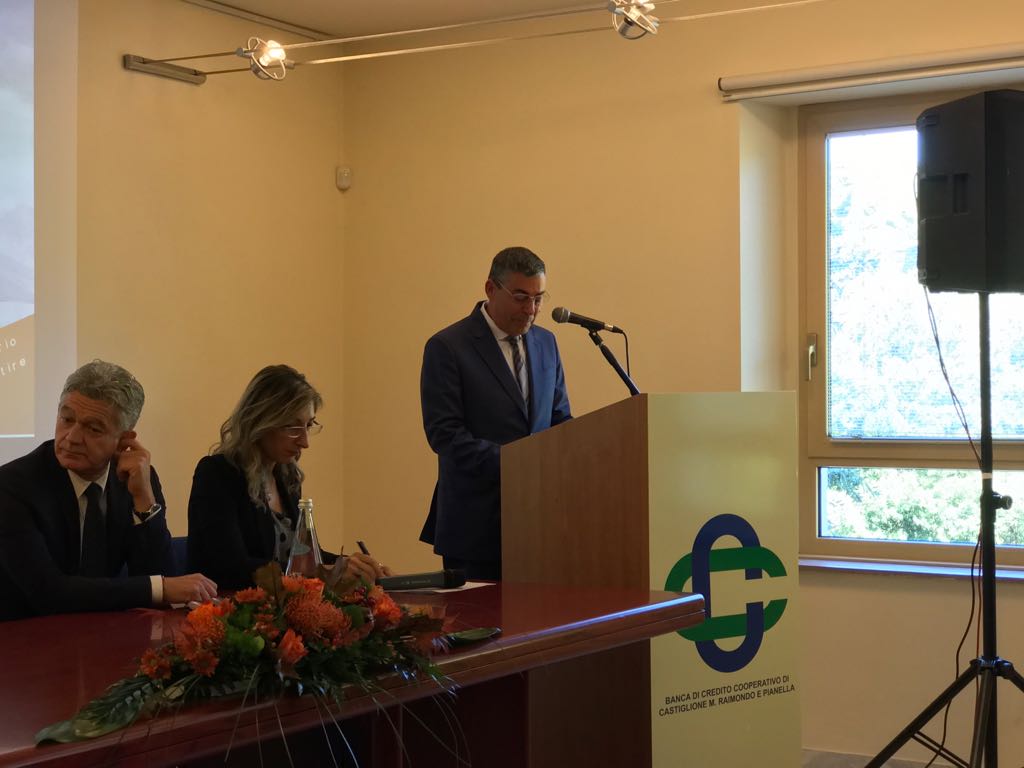 il sindaco di Castiglione M. R. Giuseppe D’Ercole
