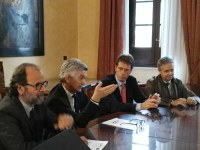 casadellostudente.foto tavolo