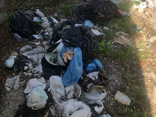 Castagneto, Fonte del Latte. Questa mattina bonifica della discarica abusiva di rifiuti