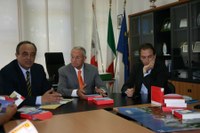Un momento della conferenza stampa a Martinsicuro con il sindaco Di Salvatore e l'assessore Vagnoni