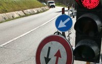 senso unico alternato sulla sp 23a di Cellino