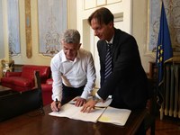  Nella foto il sindaco Mastromauro e il presidente Di Sabatino   