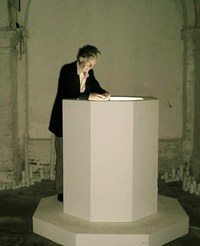 l'installazione multimediale creata da Stampone con Derrich De Kerckhove 